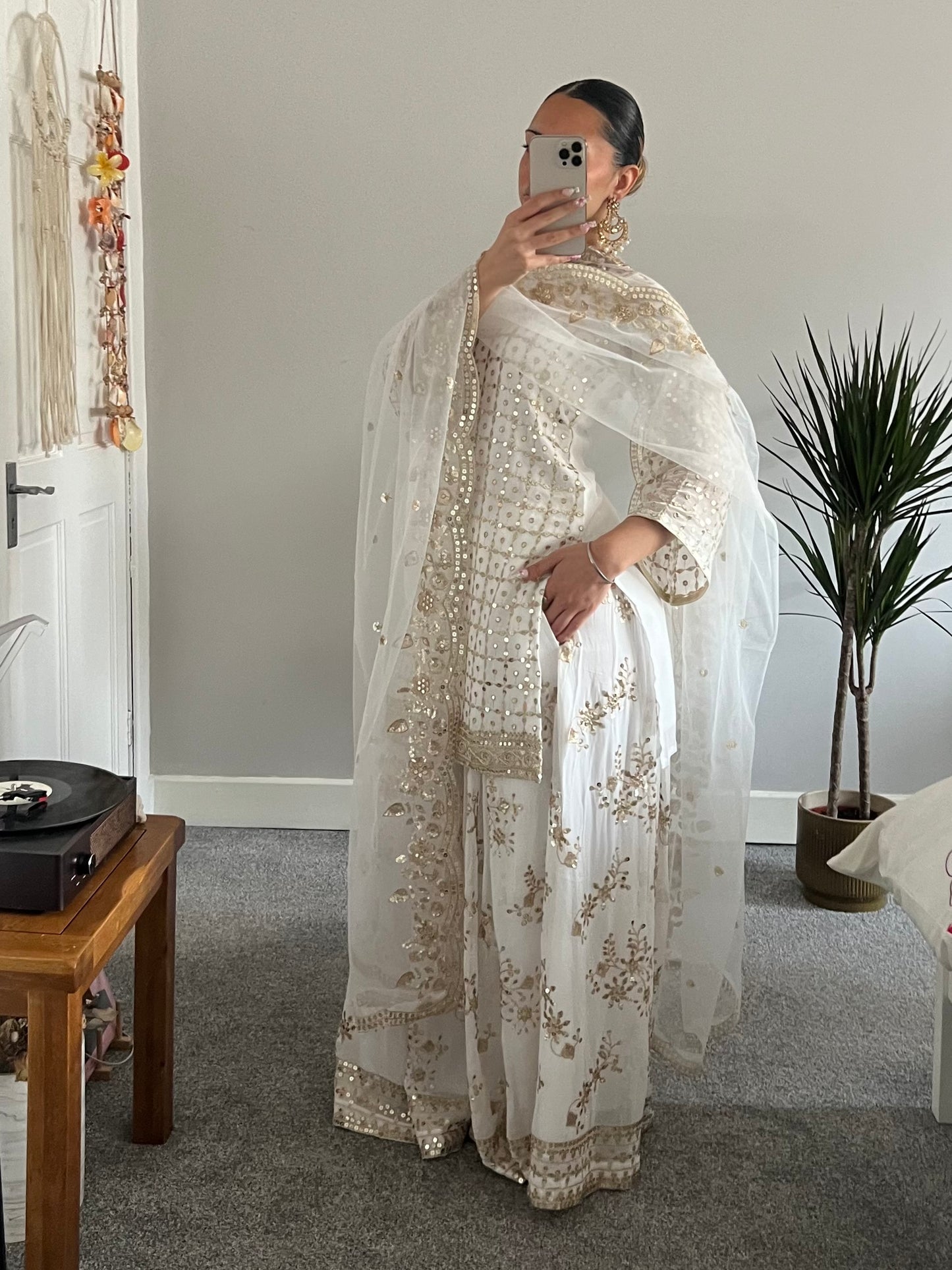 The Desi Girl set