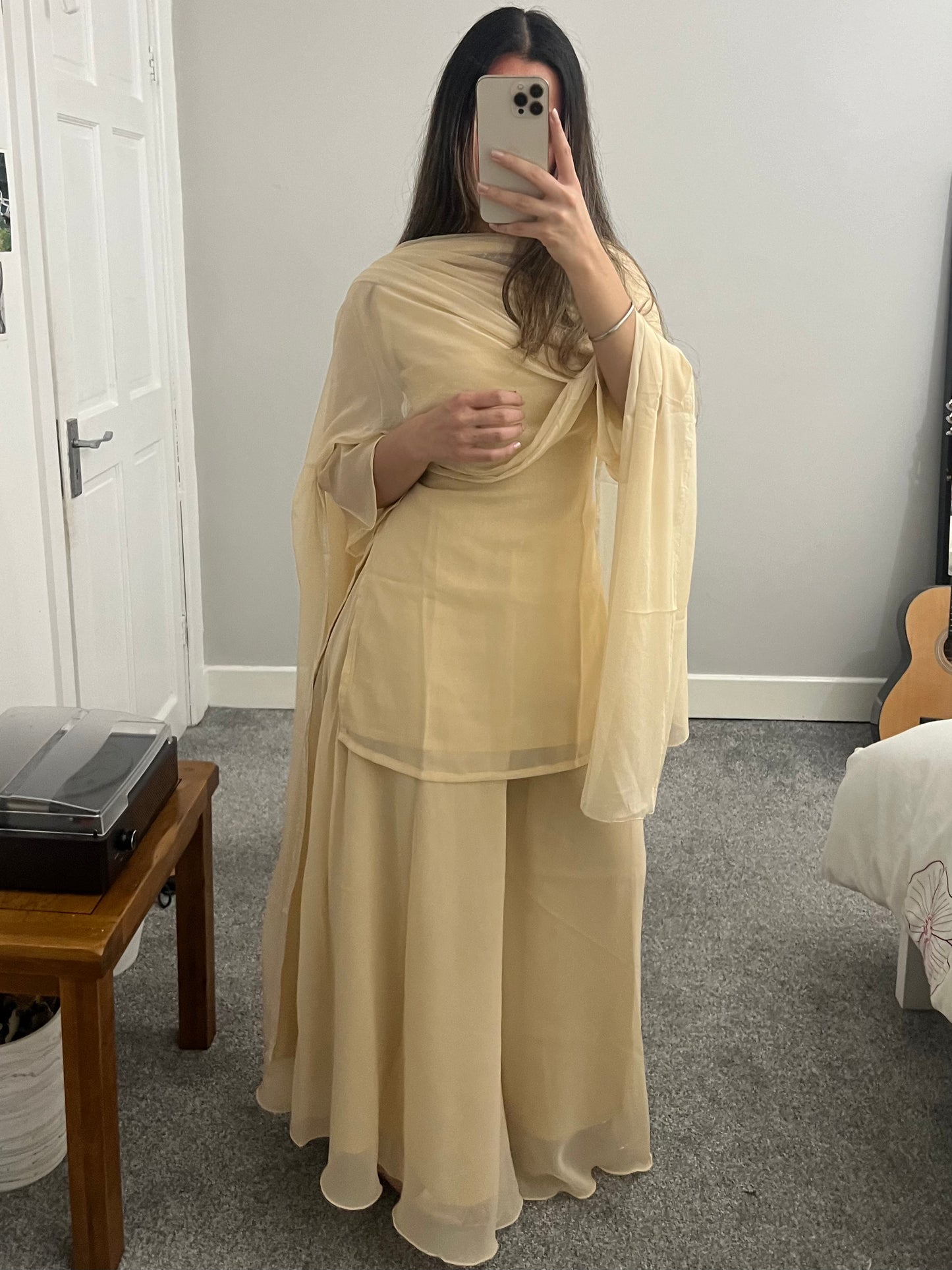 The 2000s Shaava Set
