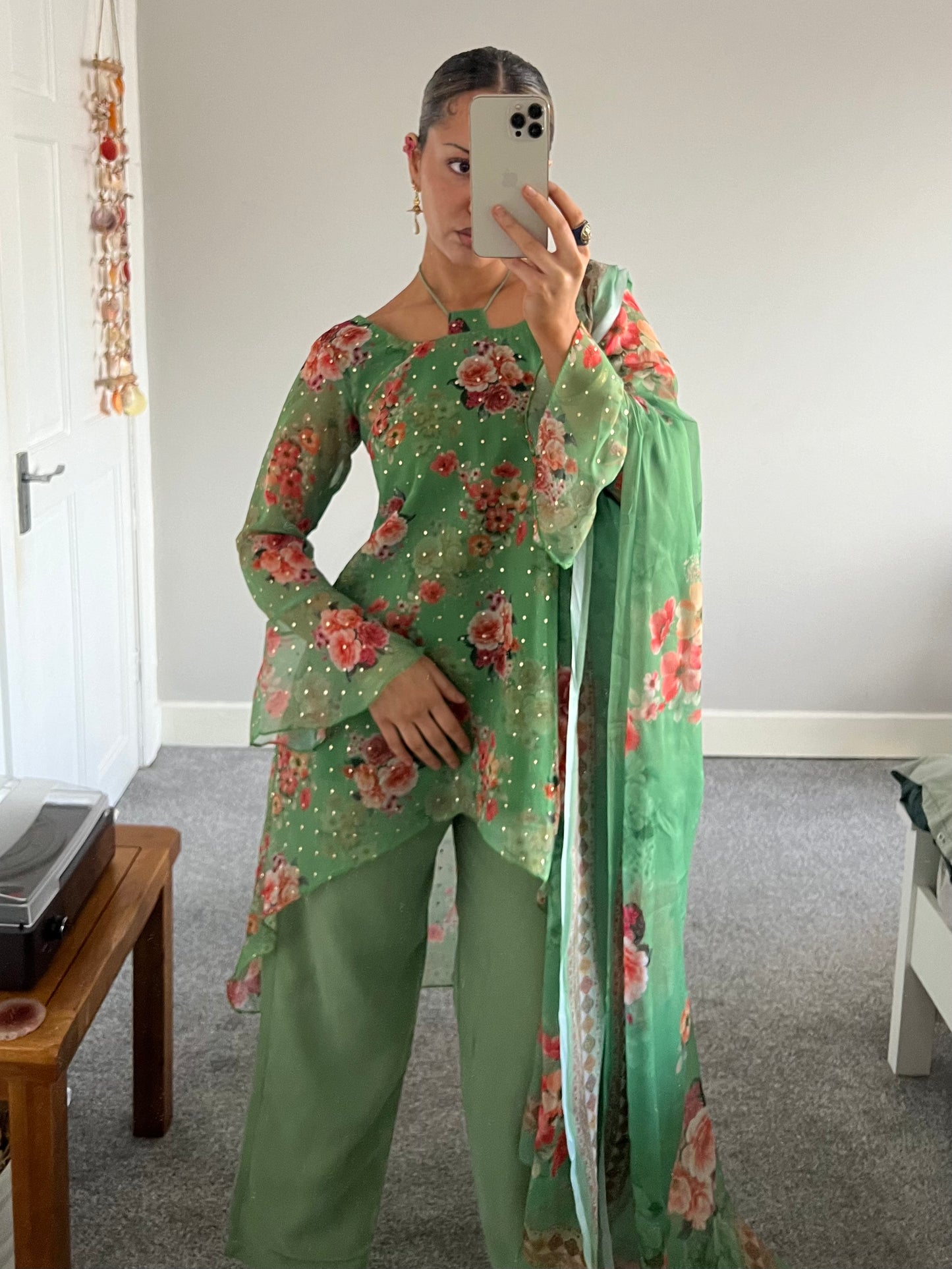 Leena Set