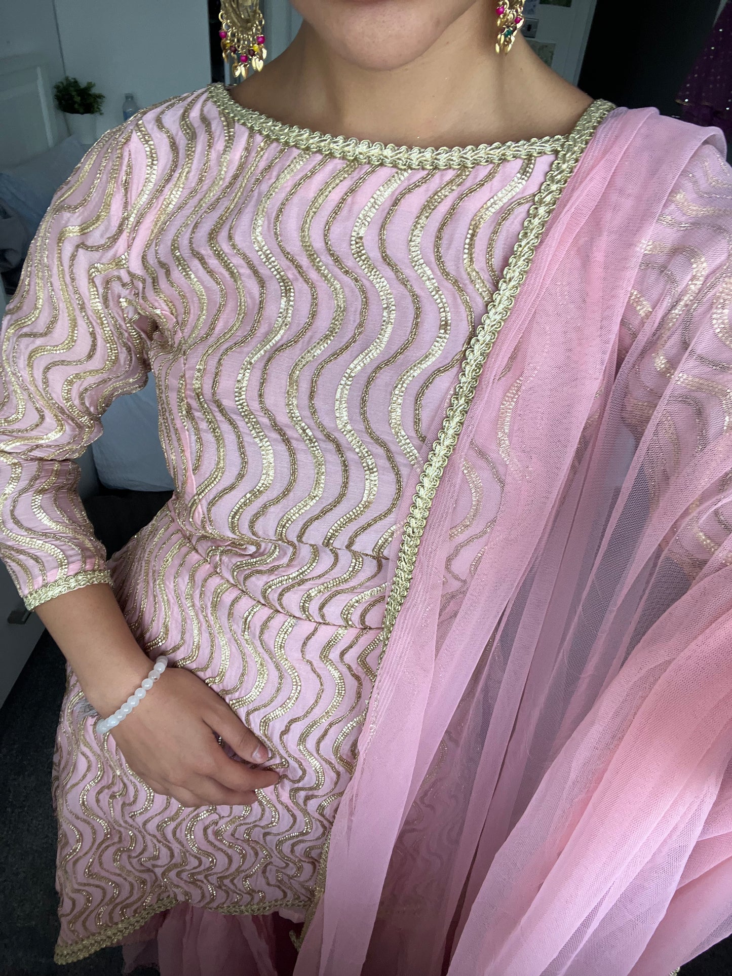 Rang-E-Gulabi