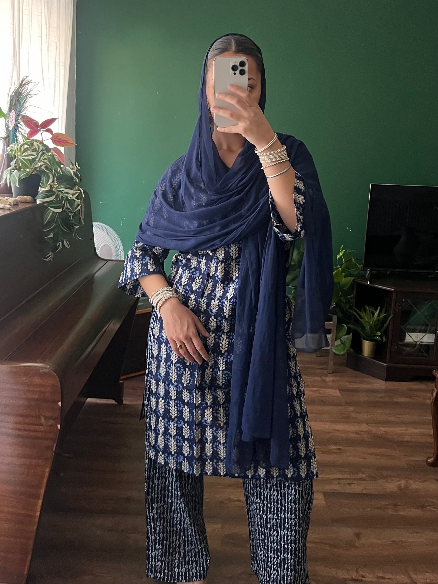 Blue Indya
