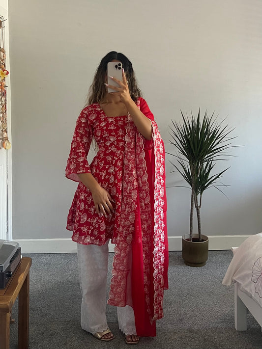 Flowergirl Kunaaz