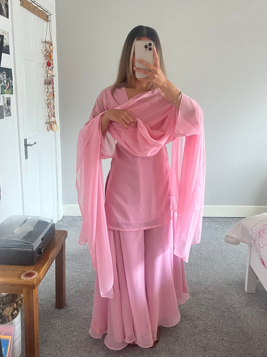 The 2000s Shaava Set