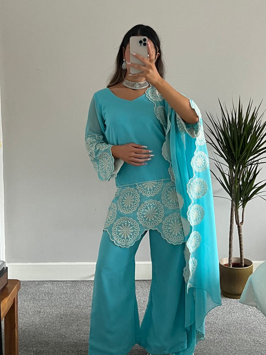Shanti’s set