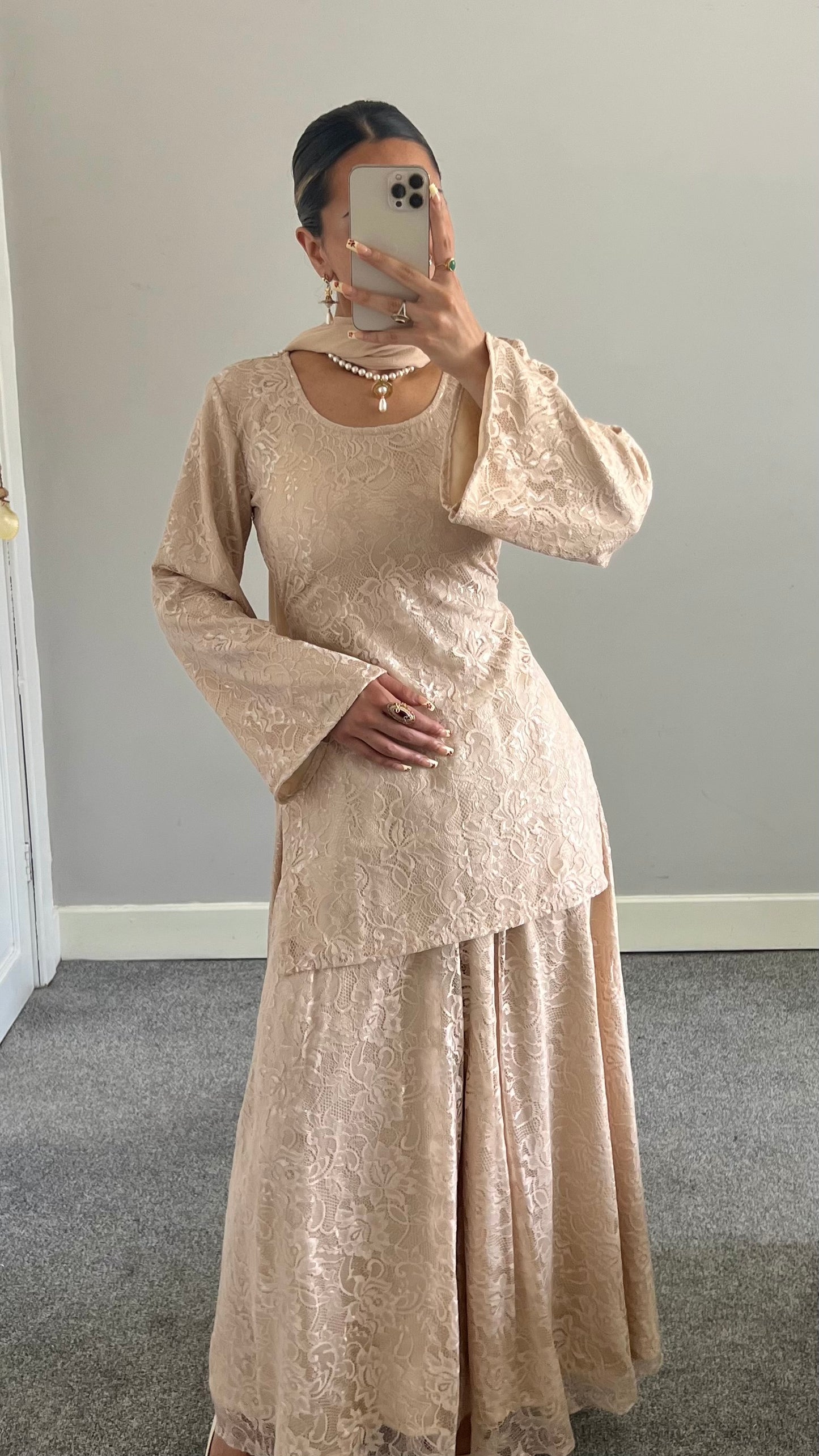 The Lace & Pearls Modest set