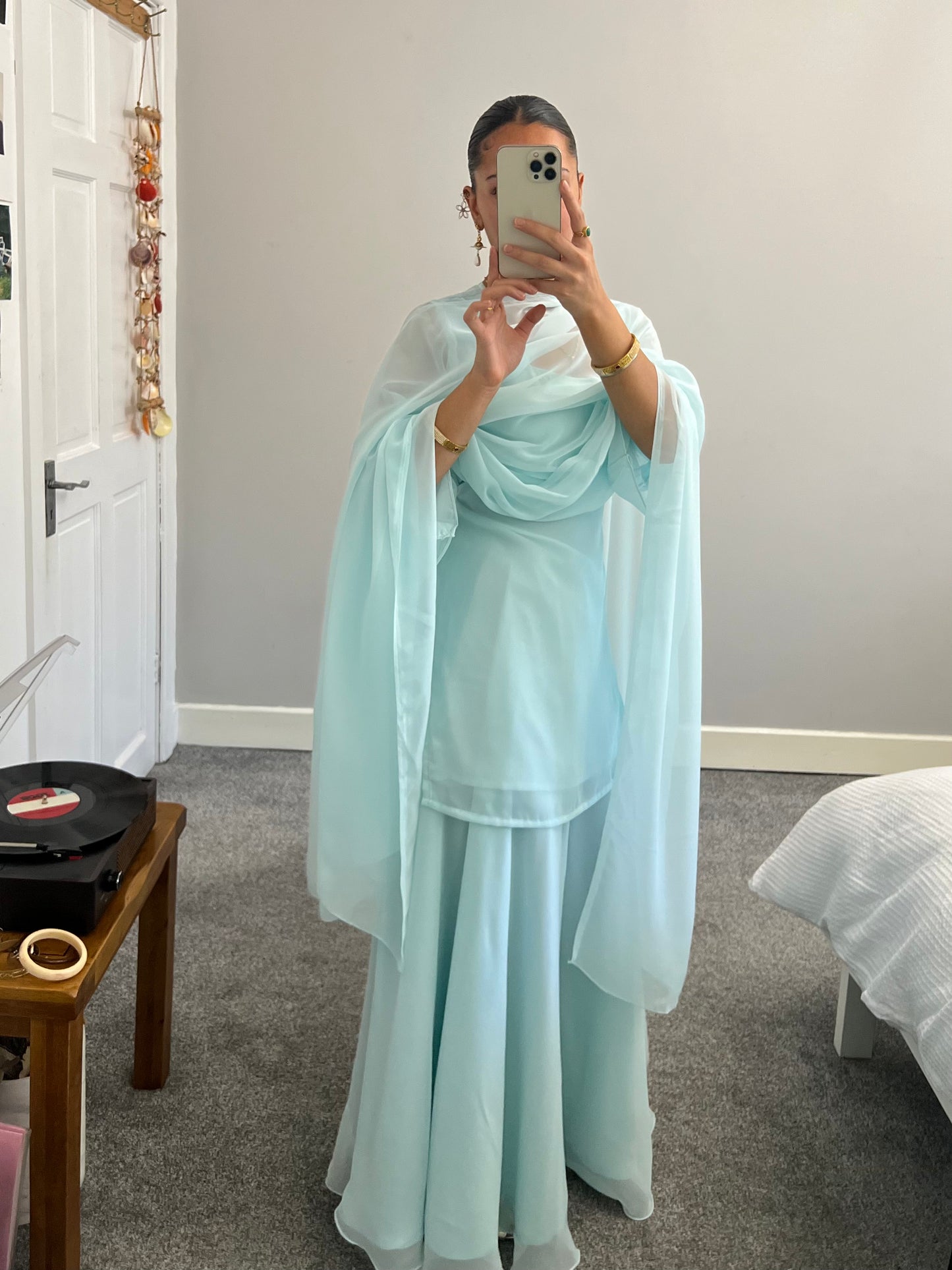 The 2000s Shaava Set